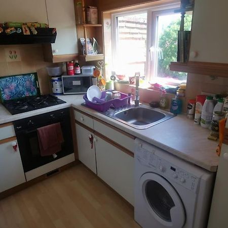 Cosy/Quiet One Bedroom Flat In Harrow Centre Exterior foto