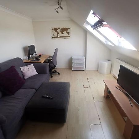 Cosy/Quiet One Bedroom Flat In Harrow Centre Exterior foto